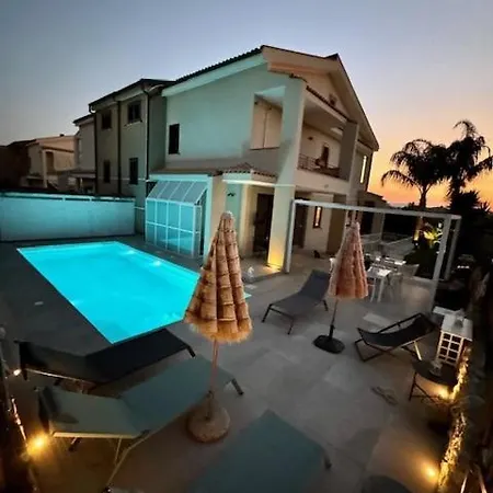 شقة Epipoli Charming And Pool سيراكوزا