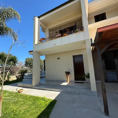 Epipoli Charming And Pool Daire *