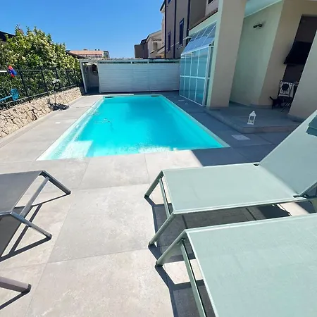 Epipoli Charming And Pool
